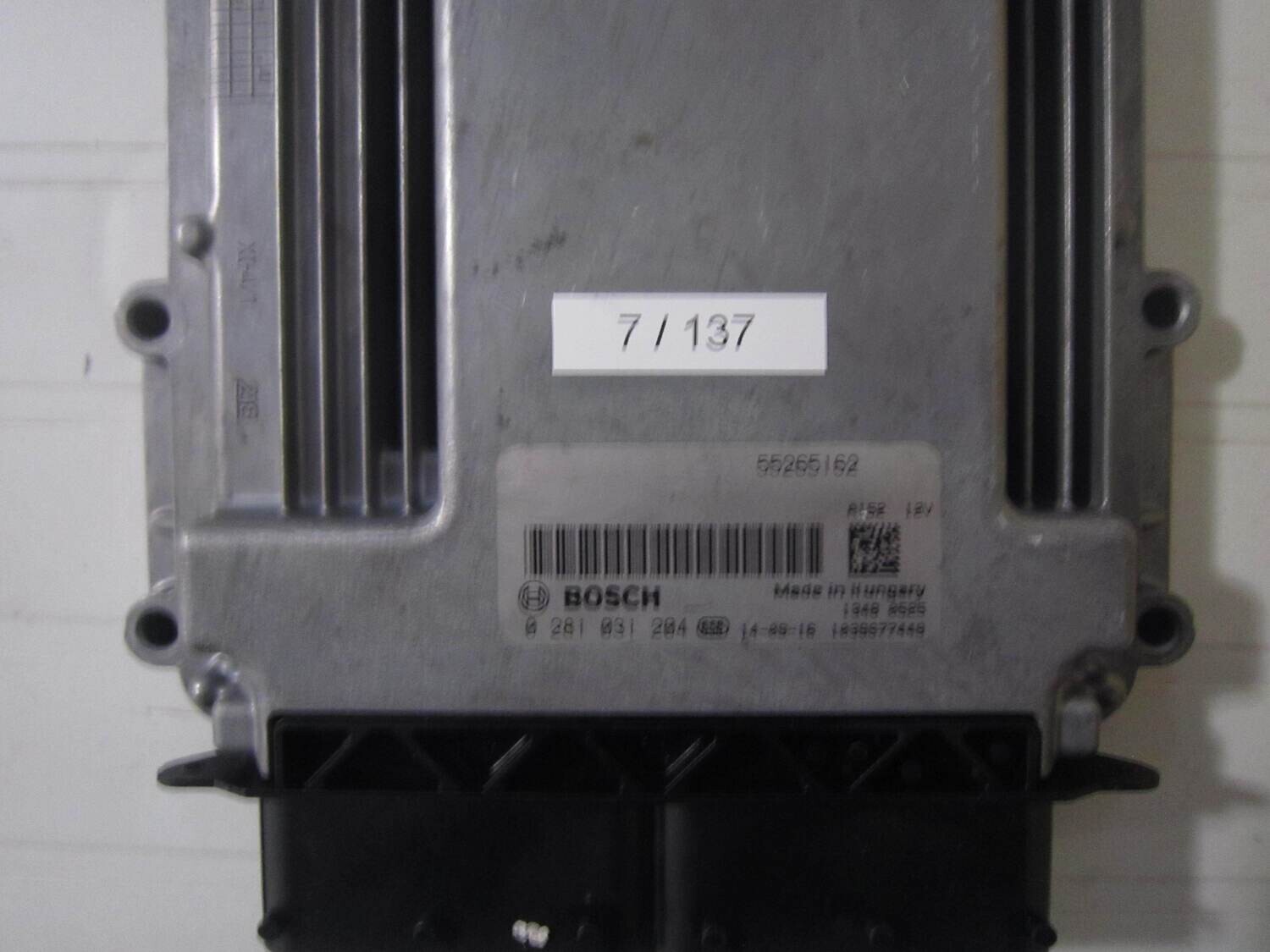 7-137 Centralina Motore Bosch 0 281 031 204 0281031204 55265162 1039S77449 JEEP Diesel RENEGATE 1.6 7-137 Centralina Motore Bosch 0 281 031 204 0281031204 55265162 1039S77449 JEEP Diesel RENEGATE 1.6