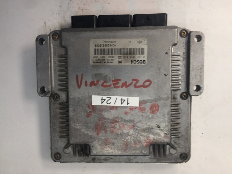14-24 Centralina Motore Bosch 0281010819 0 281 010 819 HOM 8200039569 HOM8200039569 28SA5340 8200166362 8200166362 RENAULT MEGANE_ SCENIC_ 1.9_ DCI 14-24 Centralina Motore Bosch 0281010819 0 281 010 819 HOM 8200039569 HOM8200039569 28SA5340 8200166362 8200166362 RENAULT MEGANE_ SCENIC_ 1.9_ DCI