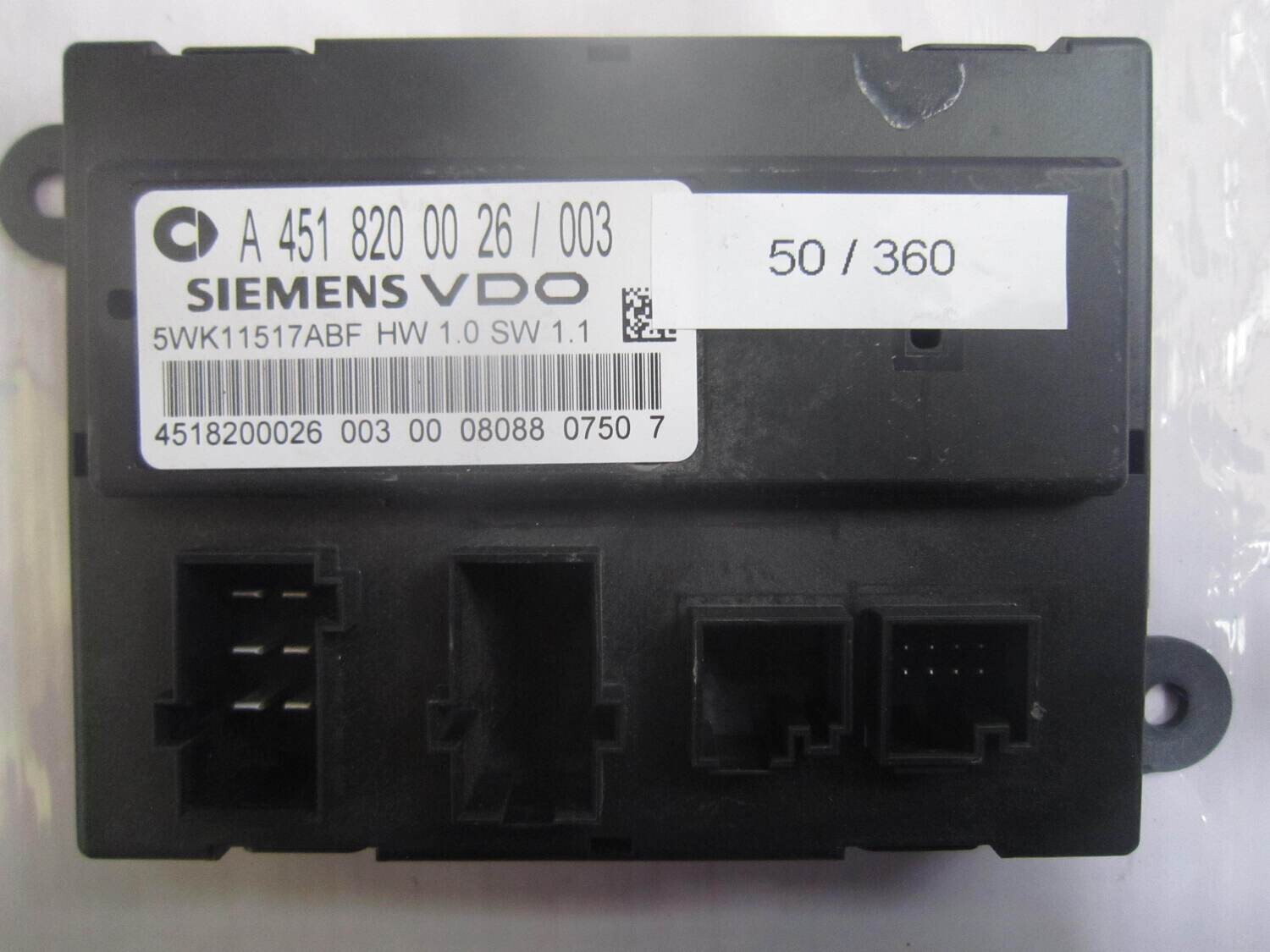 50-360 Body Computer Siemens 5WK11517ABF A 451 820 00 26 / 003 A4518200026003 HW1.0 SW1.1 SMART 451 50-360 Body Computer Siemens 5WK11517ABF A 451 820 00 26 / 003 A4518200026003 HW1.0 SW1.1 SMART 451