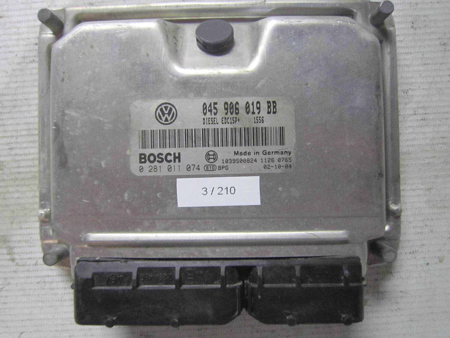 3-210 Centralina Motore Bosch 0 281 011 074 0281011074 045 906 019 BB 045906019BB 1039S00024 EDC15P VOLKSWAGEN VARIE 3-210 Centralina Motore Bosch 0 281 011 074 0281011074 045 906 019 BB 045906019BB 1039S00024 EDC15P VOLKSWAGEN VARIE