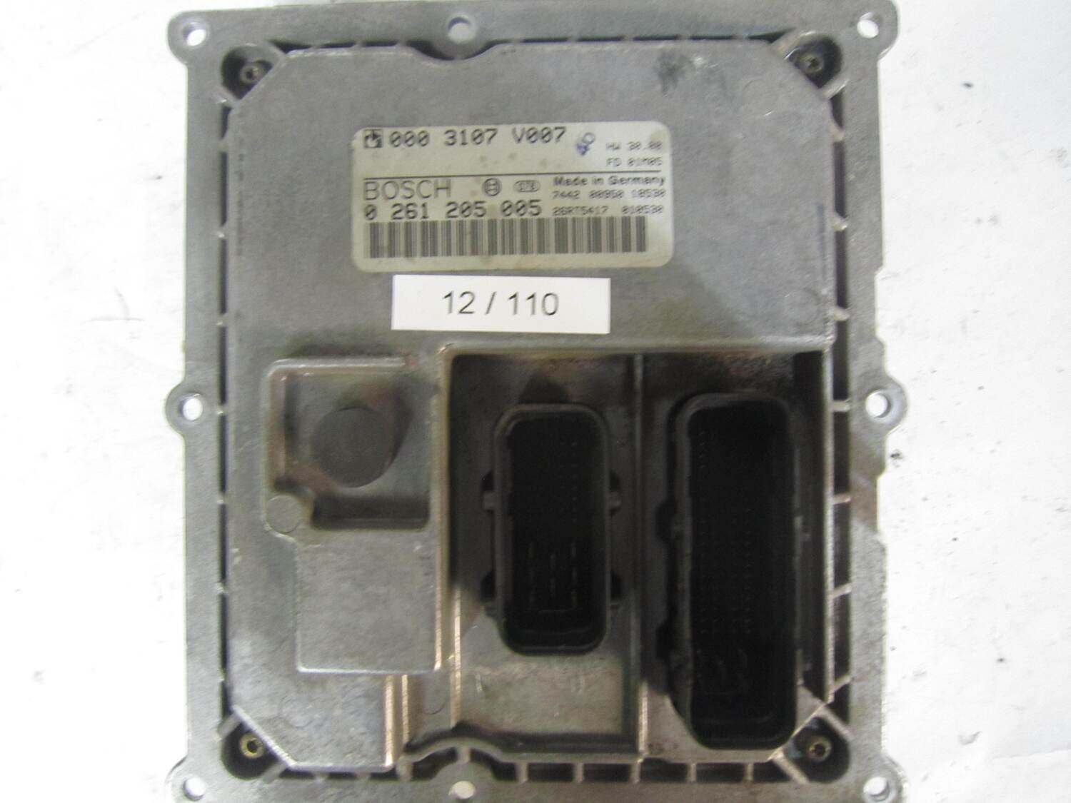 12-110 Centralina Motore Bosch 0 261 205 005 0261205005 000 3107 V007 0003107V007 26RT5359 MERCEDES BENZ Benzina FORTWO 450 1.0 12-110 Centralina Motore Bosch 0 261 205 005 0261205005 000 3107 V007 0003107V007 26RT5359 MERCEDES BENZ Benzina FORTWO 450 1.0