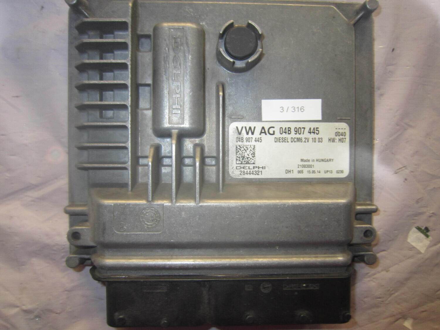 3-316 Centralina Motore Delphi 28444321 04B907445 DCM6.2V 10 03 HW: H07 VOLKSWAGEN Diesel POLO 3-316 Centralina Motore Delphi 28444321 04B907445 DCM6.2V 10 03 HW: H07 VOLKSWAGEN Diesel POLO
