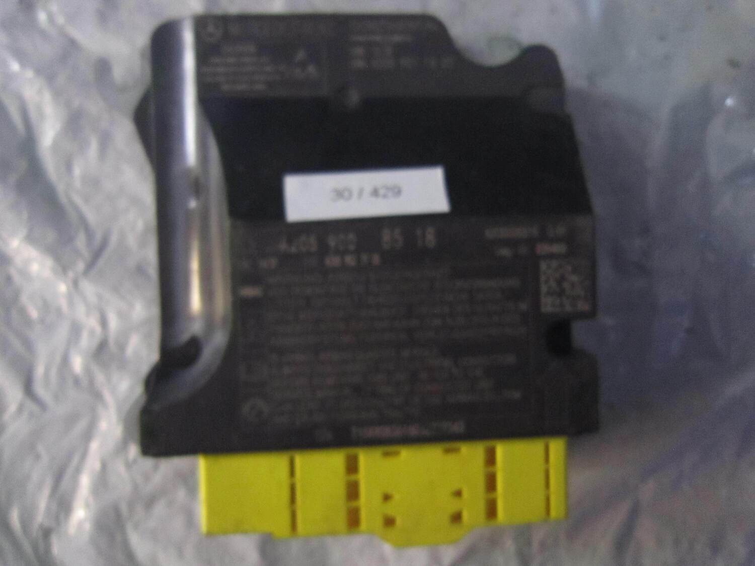 30-429 Centralina Airbag Continental A205 900 85 18 A2059008518 A205 901 16 07 A2C33330515   MERCEDES  CLASSE C
