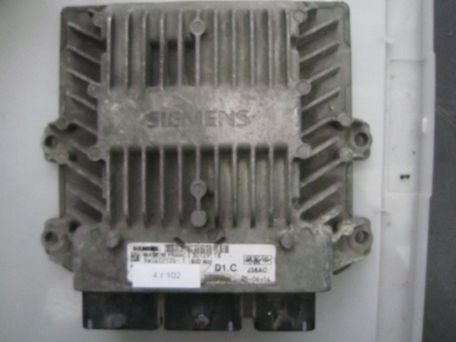 4-102 Centralina Motore Siemens 5WS40212G-T 5WS40212GT 30729518 SID 803 D1C. J38AC  VOLVO DIESEL VARIE