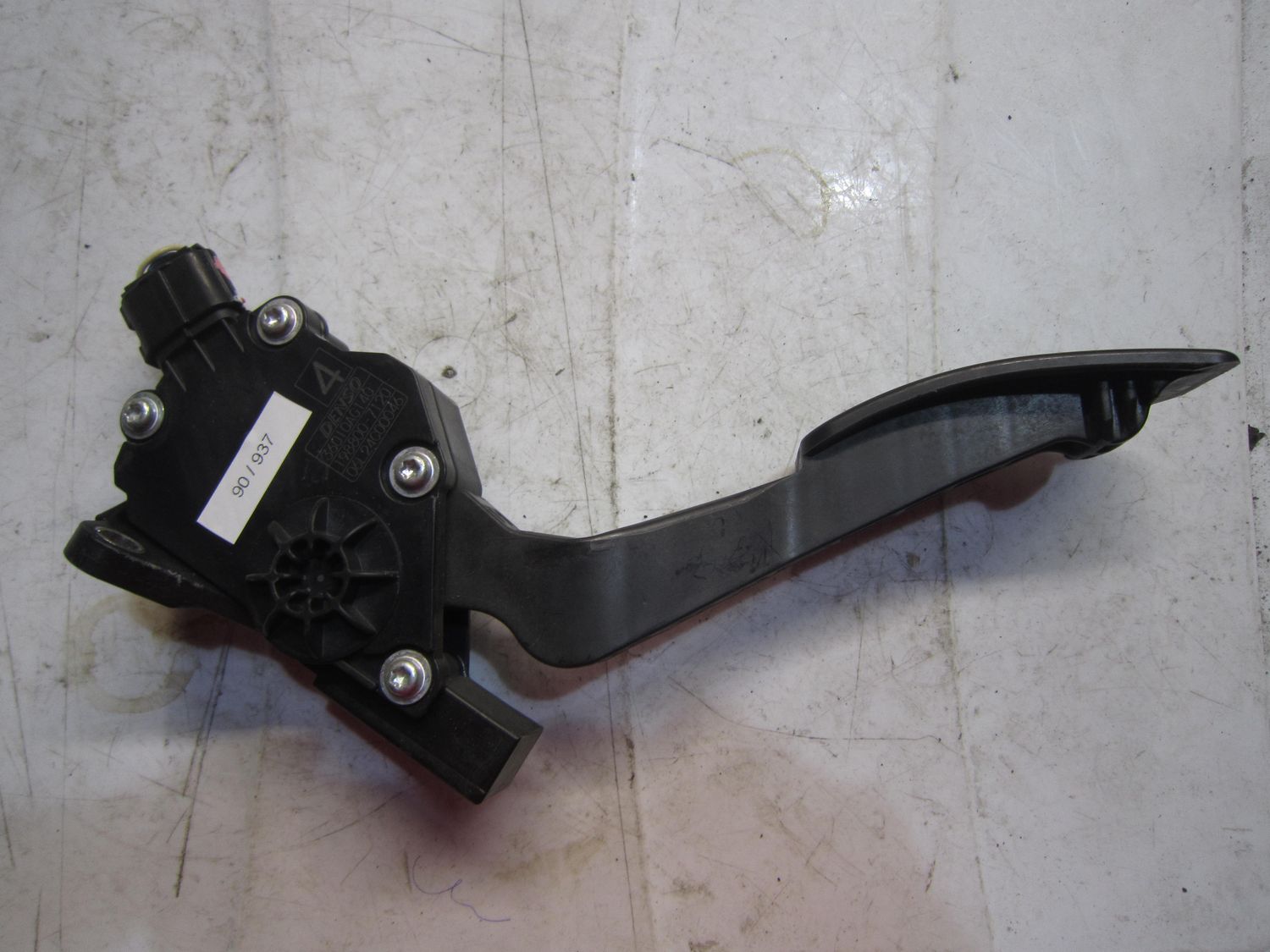 90-937 Pedale Acceleratore Denso 198800-7120 1988007120 36010AG140 SUBARU Benzina FORESTER 90-937 Pedale Acceleratore Denso 198800-7120 1988007120 36010AG140 SUBARU Benzina FORESTER