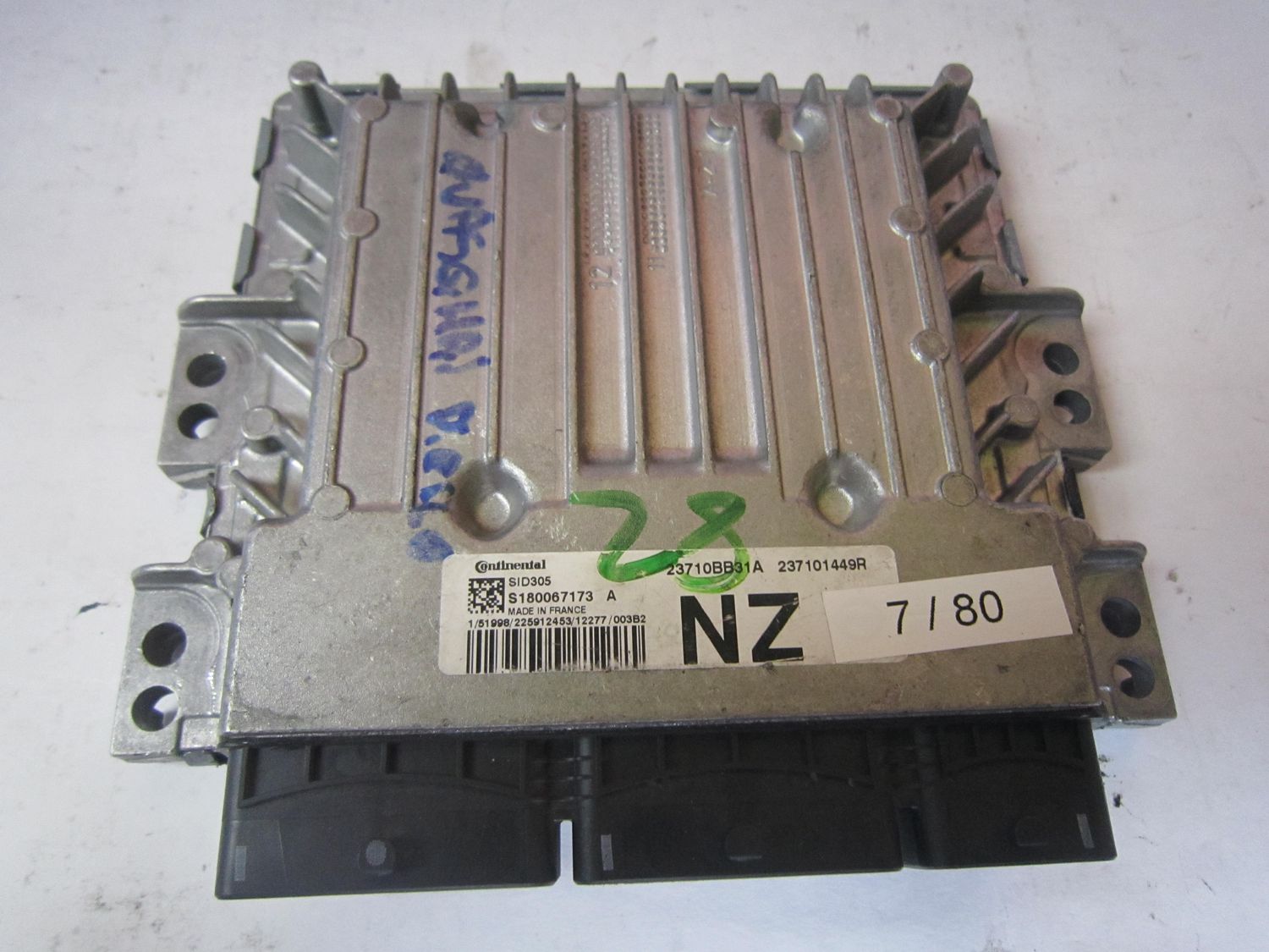 7-80 Centralina Motore Continental S180067173 A   S180067173A 23710BB31A   237101449R   SID305  NISSAN Diesel Qashqai