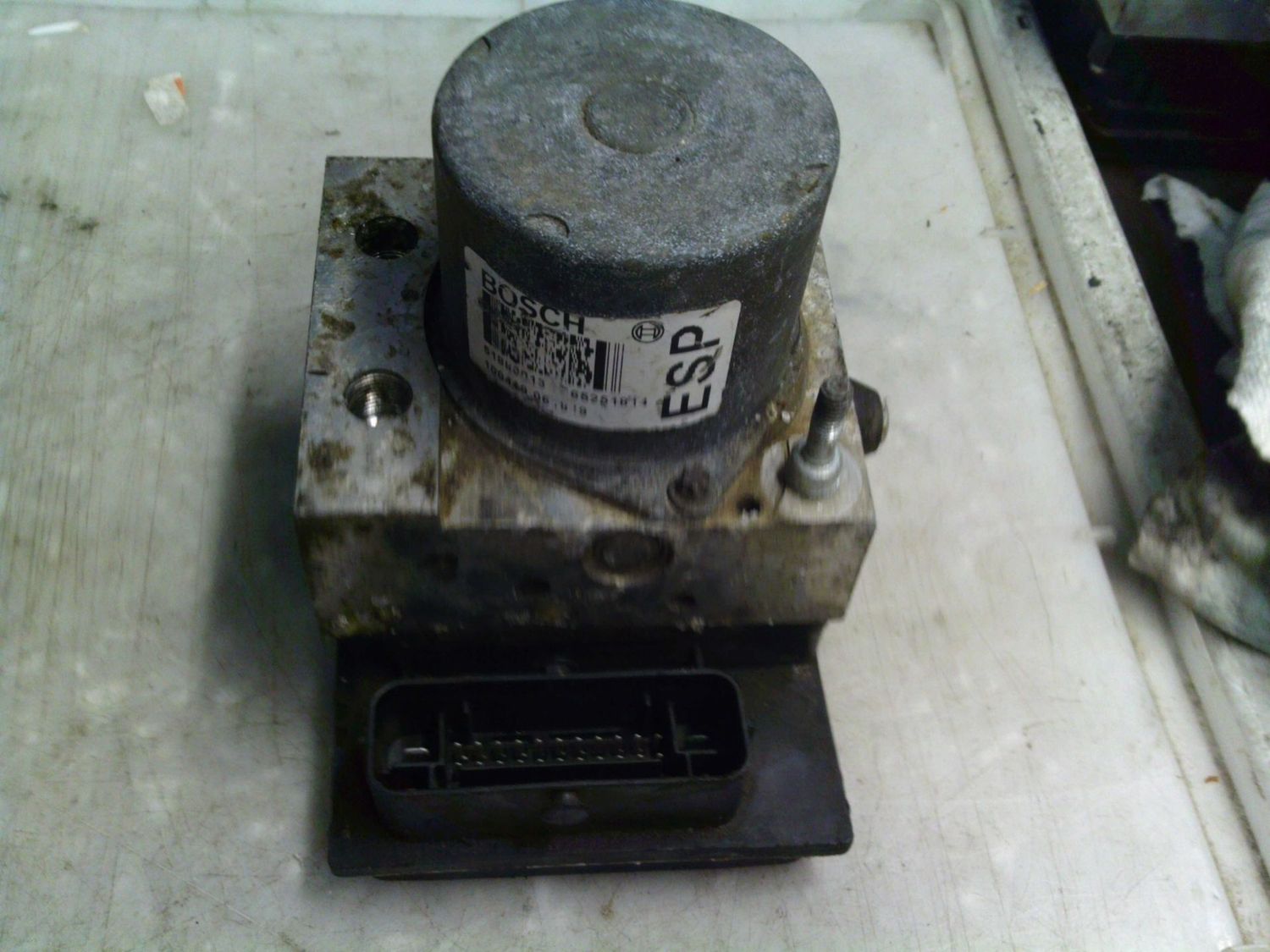 90-1361 Pompa ABS Bosch 0 265 251 814 0265251814 0 265 951 709 51880013 Fiat Punto 90-1361 Pompa ABS Bosch 0 265 251 814 0265251814 0 265 951 709 51880013 Fiat Punto