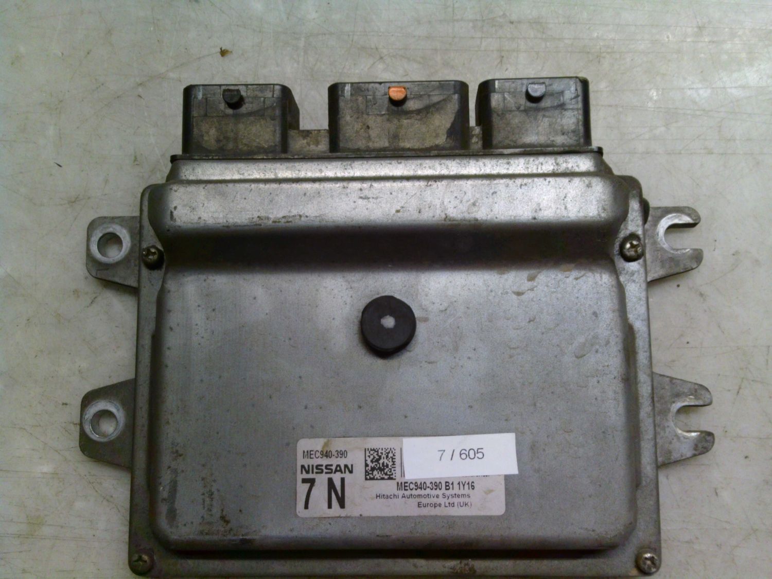 7-605 Centralina Motore Hitachi MEC940-390 MEC940390     NISSAN Benzina JUKE