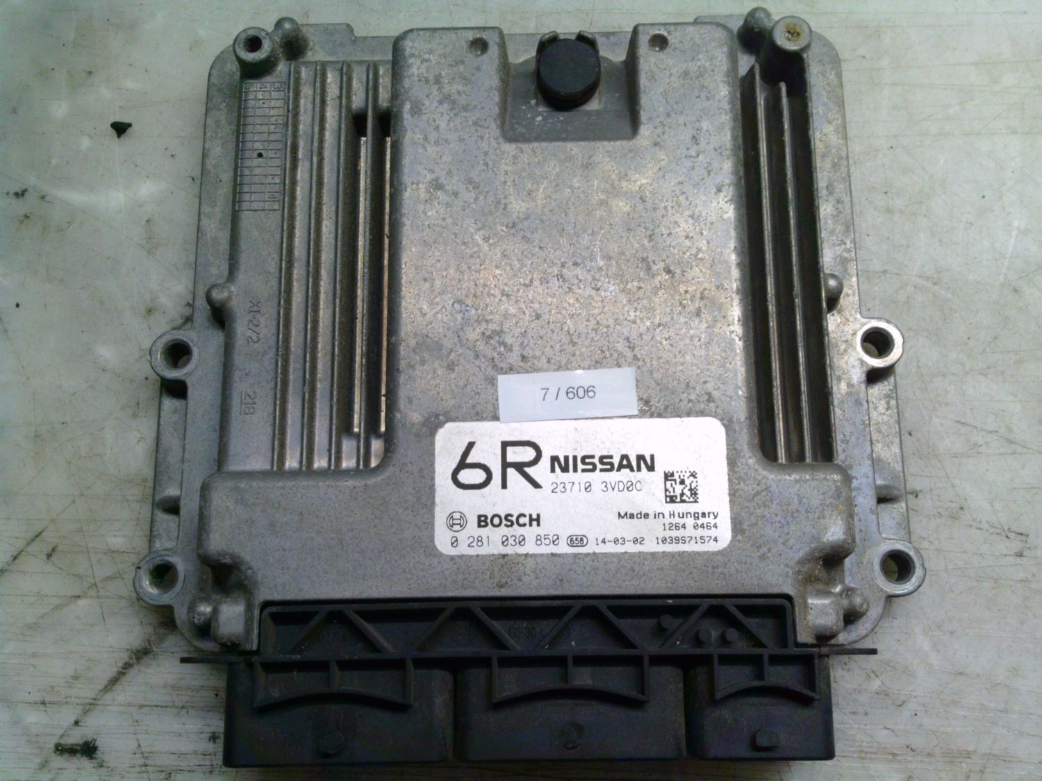 7-606 Centralina Motore Bosch 0 281 030 850 0281030850 23710 3VD0C 1039S71574   NISSAN Diesel NOTE