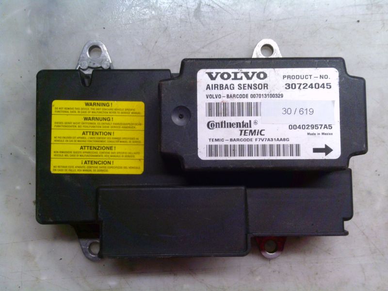 30-619 Centralina Airbag Continental 30724045   00402957A5    VOLVO  C 30
