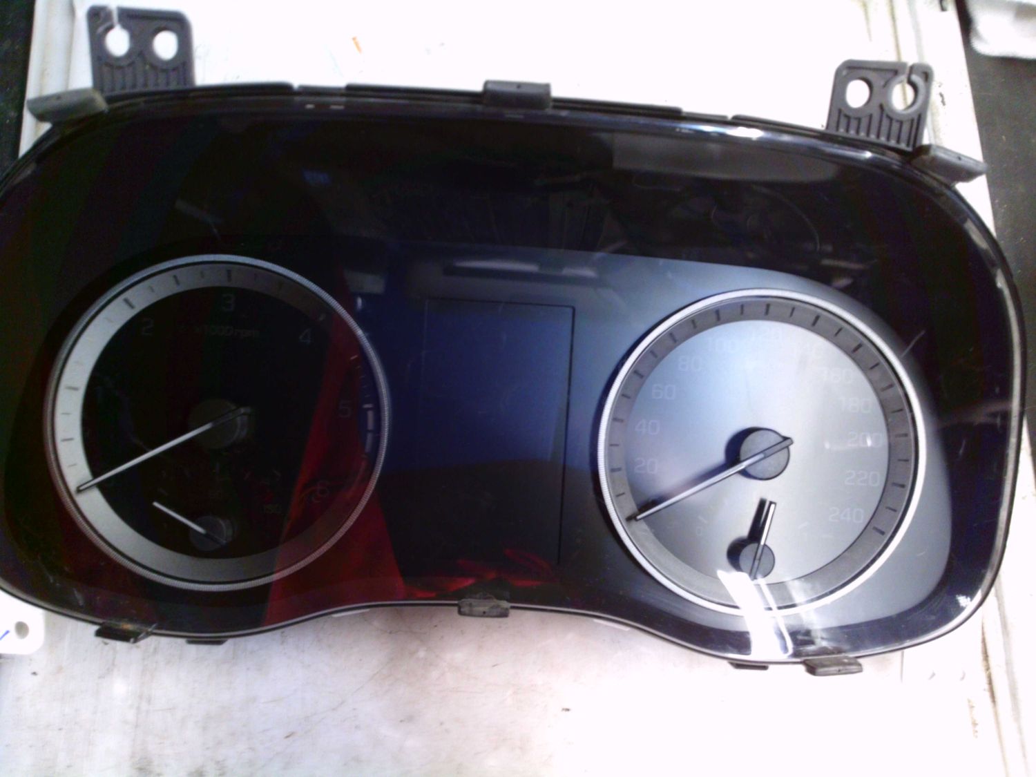 40-872 Quadro Strumenti / Contachilometri Continental 94033-D7DK0 94033D7DK0 SW: 1.00 HW: 01   HYUNDAI Diesel TUCSON