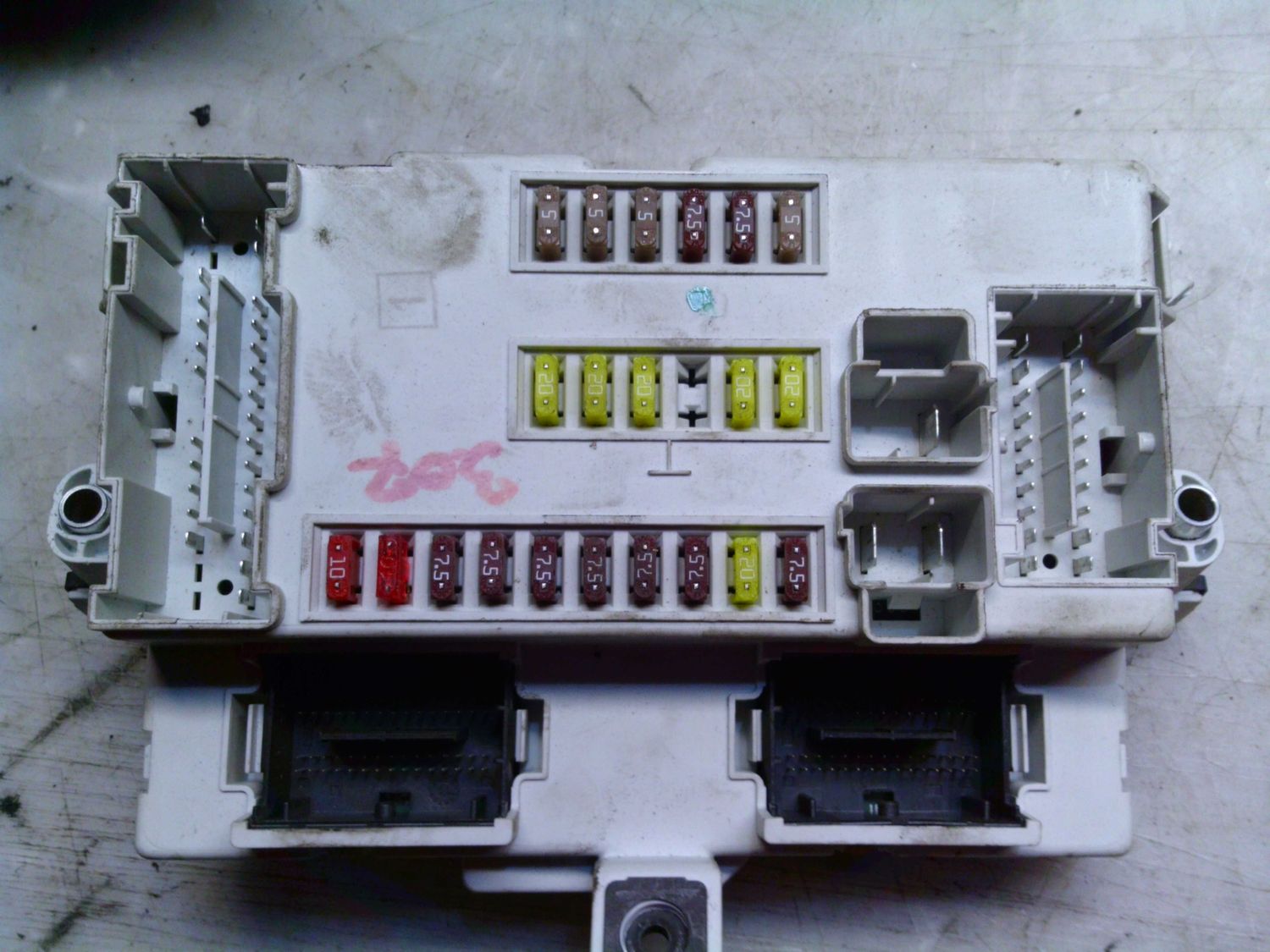 50-108 Body Computer Magneti Marelli 50521948   BCM 9401.07 Y503441110104   ALFA ROMEO Diesel Giulietta