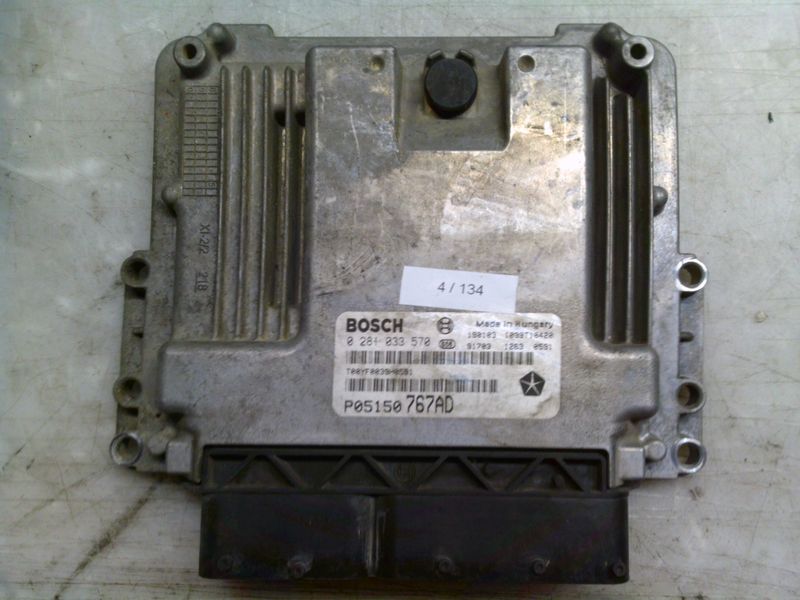 4-134 Centralina Motore Bosch 0 281 033 570 0281033570 P05150 767AD 1039T10420   JEEP Diesel GRAND CHEROKEE