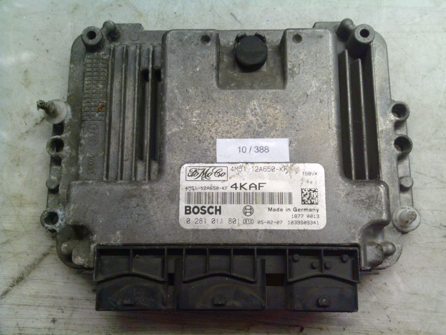 10-388 Centralina Motore Bosch 0 281 011 801 0281011801 4M51-12A650-KF 1039S08341 4KAF  FORD  VARIE