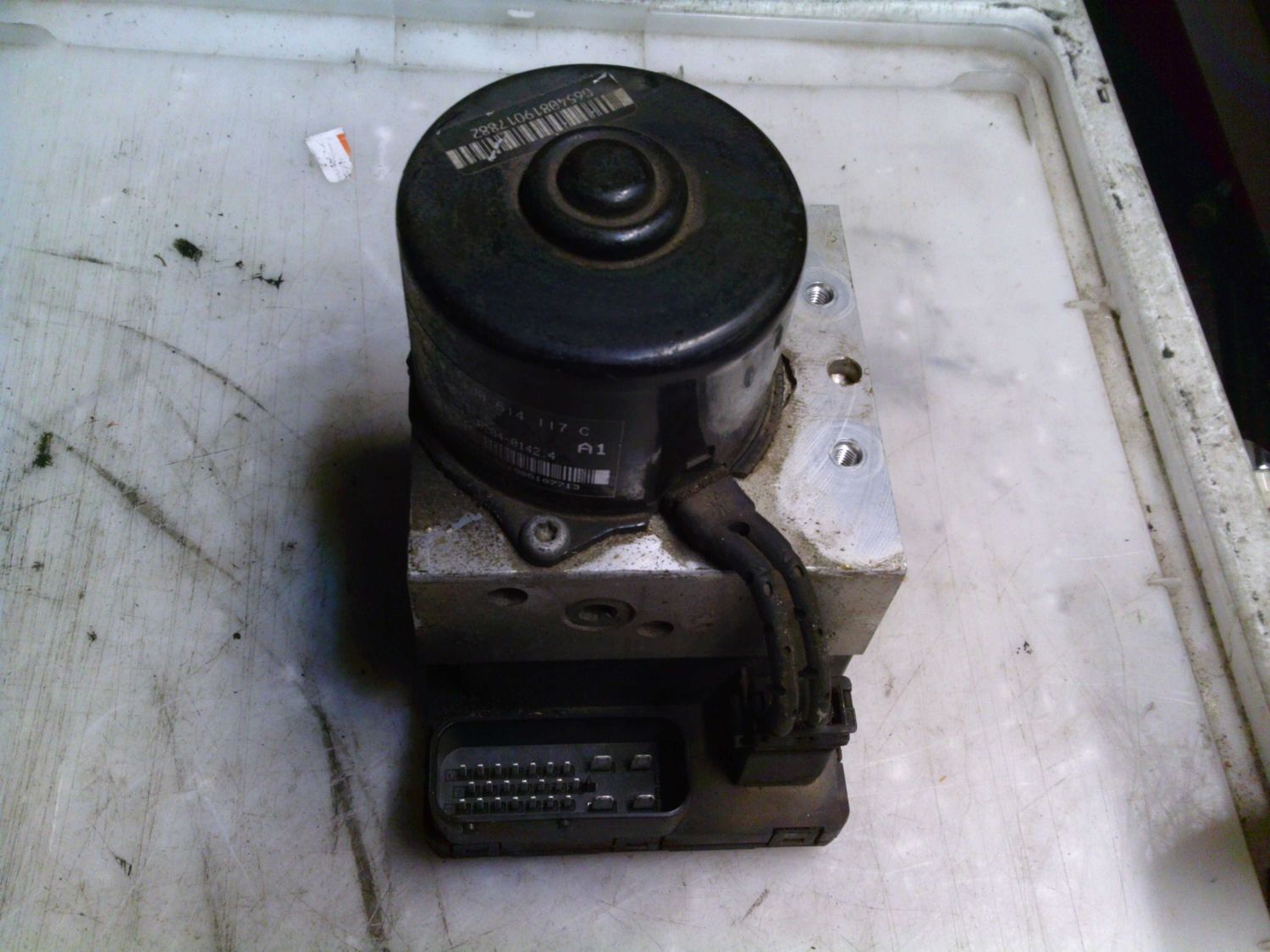 90-1550 Pompa ABS Ate Controller 1J0 614 117 C 1J0614117C 10.0204-0142.4 1J0 907 379 G 10.0949-0340.3 5WK8 474 VOLKSWAGEN  Golf