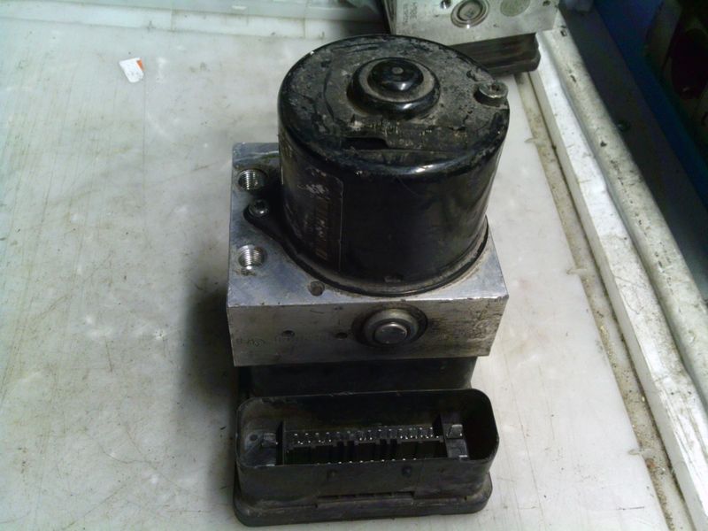 90-1535 Pompa ABS Ate Controller 1K0 614 517 AE 1K0614517AE 1K0 907 379 AC 10.0206-0240.4 10.0960-0359.3  VOLKSWAGEN  Varie