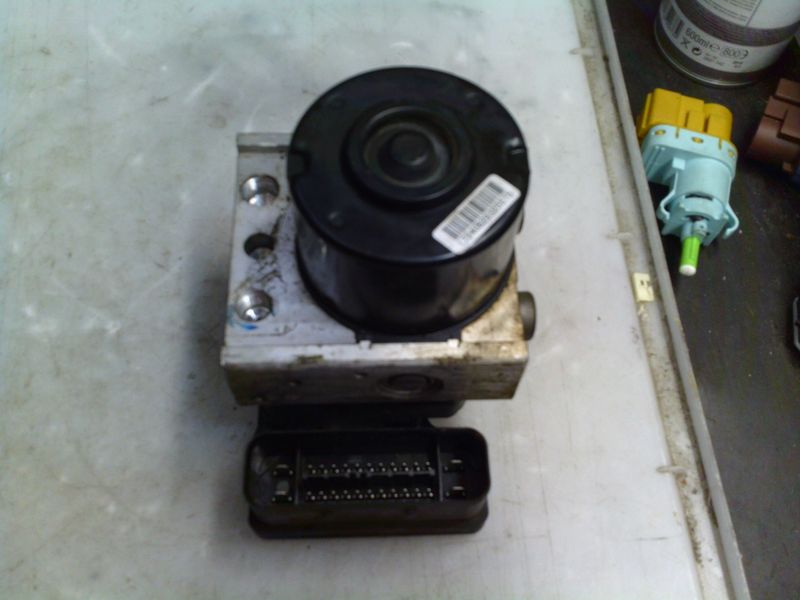 90-1537 Pompa ABS Fomoco 4S61-2M110-DA 4S612M110DA 10.0207-0115.4 10.0970-0134.3 00.0007-916H.9 A BE FORD  Fiesta