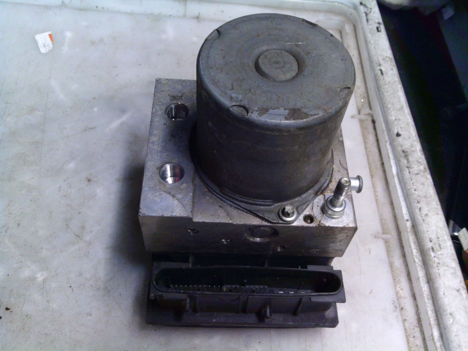 90-1541 Pompa ABS Bosch 0 265 234 800 0265234800 8201128481 0 265 950 377   RENAULT  Clio