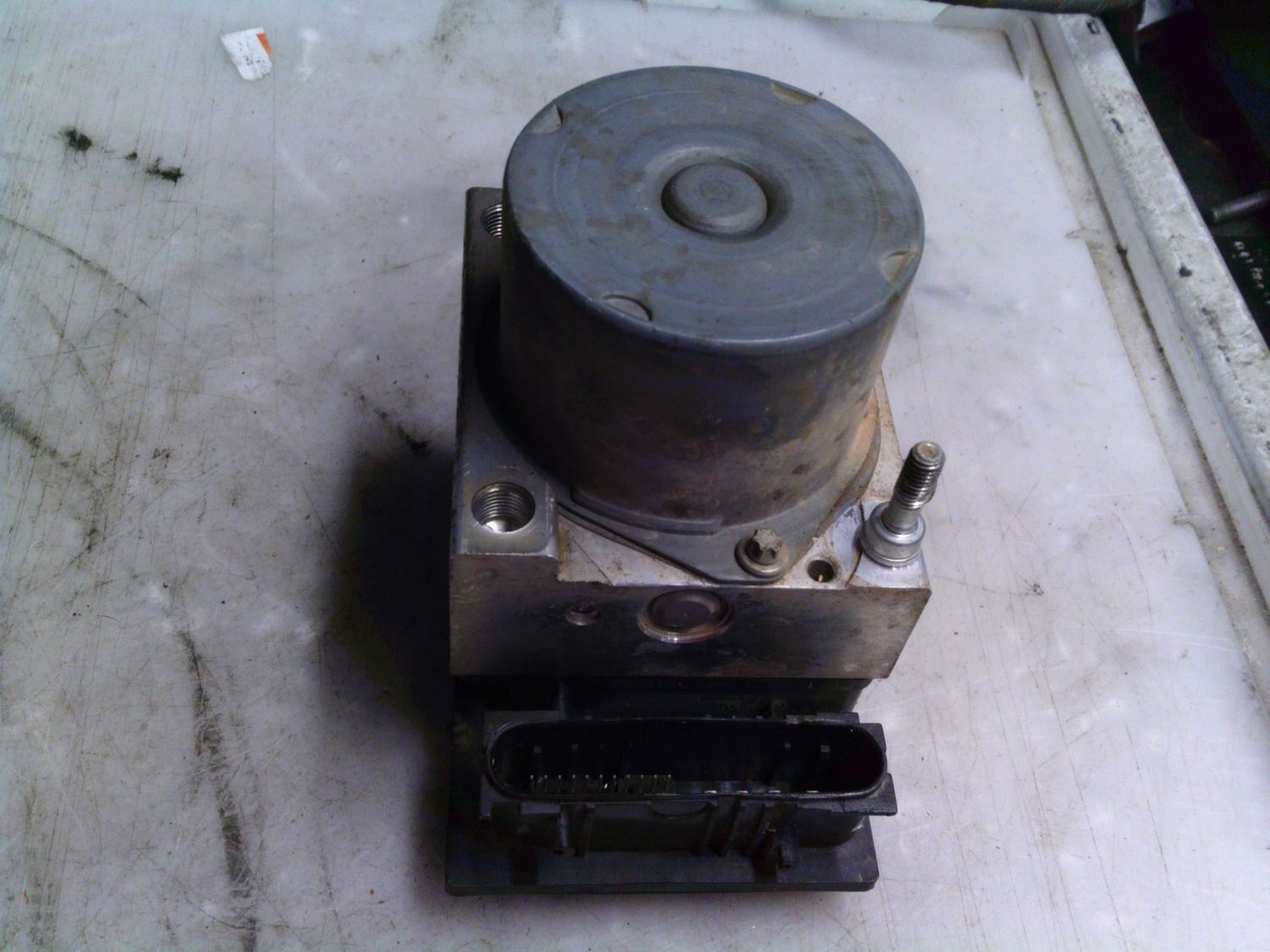 90-1554 Pompa ABS Bosch 0 265 231 516 0265231516 8200 334 969 0 265 800 411   RENAULT  Clio