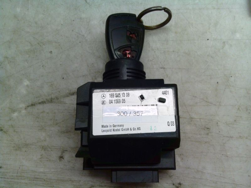 300-357 Blocchetto Accensione Leopold Kostal 169 545 13 08 1695451308 04 1569 05    MERCEDES  Classe A