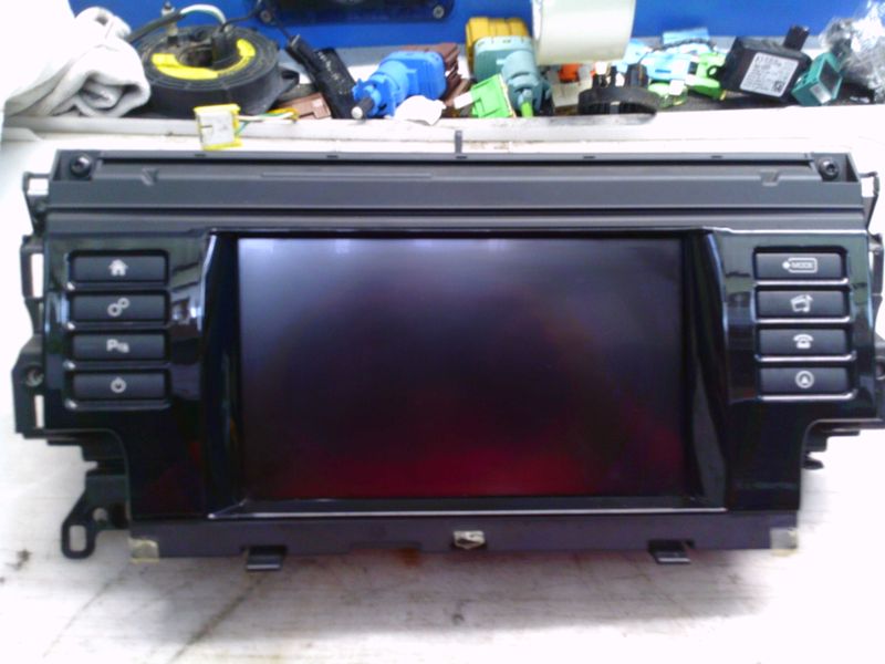 20-844 Schermo Radio / Display / Navigatore Land Rover FK72-19C299-AC FK7219C299AC 8SV FRONT 8' SV DISPLAY FK72-19F211-LC  LAND ROVER  DISCOVERY