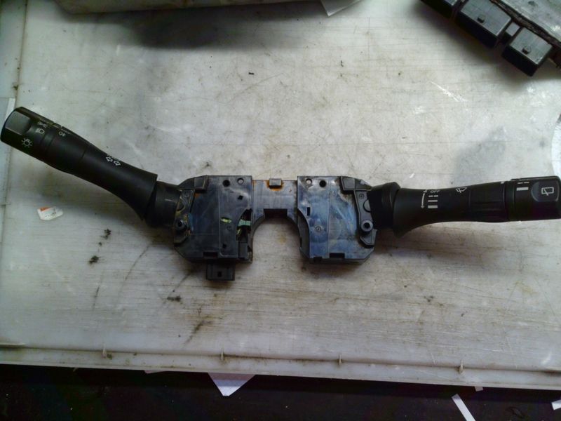 300-362 Comando Luci Devioluci Frecce Tergi Cruise Nissan NILES14AM0       NISSAN  JUKE