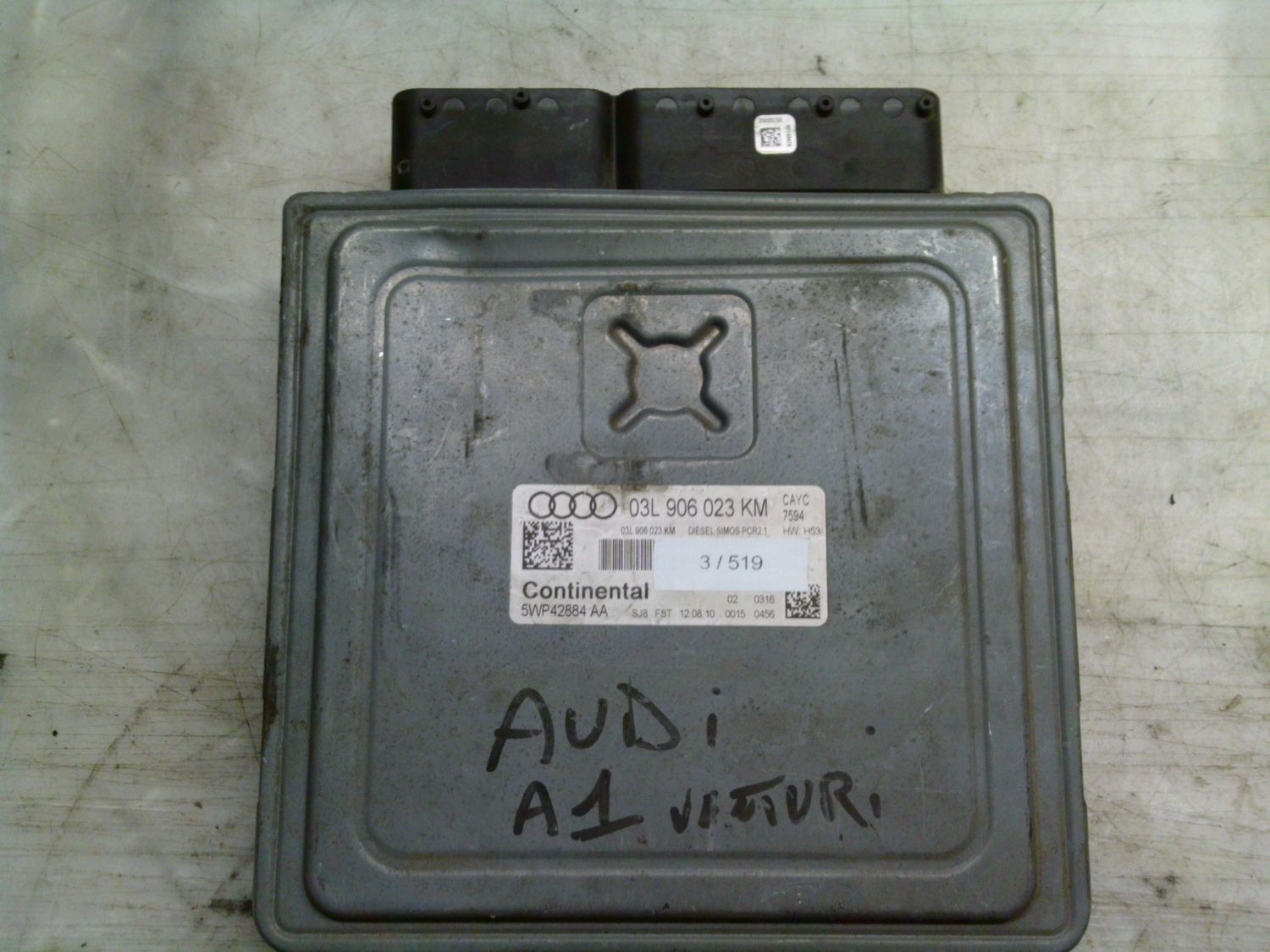 3-519 Centralina Motore Continental 5WP42884 AA 5WP42884AA 03L 906 023 KM SIMOS PCR2.1 HW H53  AUDI Diesel A 1