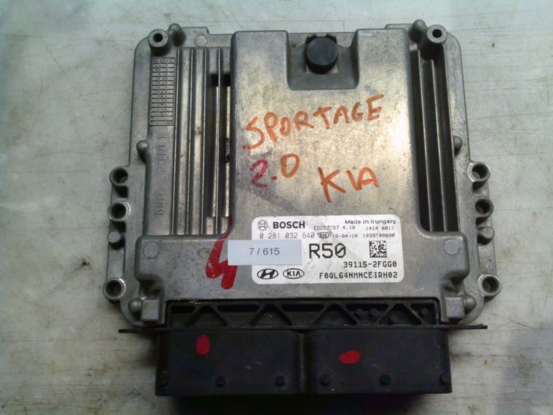 7-615 Centralina Motore Bosch 0 281 032 640 0281032640 39115-2FGG0 1039T00800 EDC17C57  KIA Diesel SPORTAGE