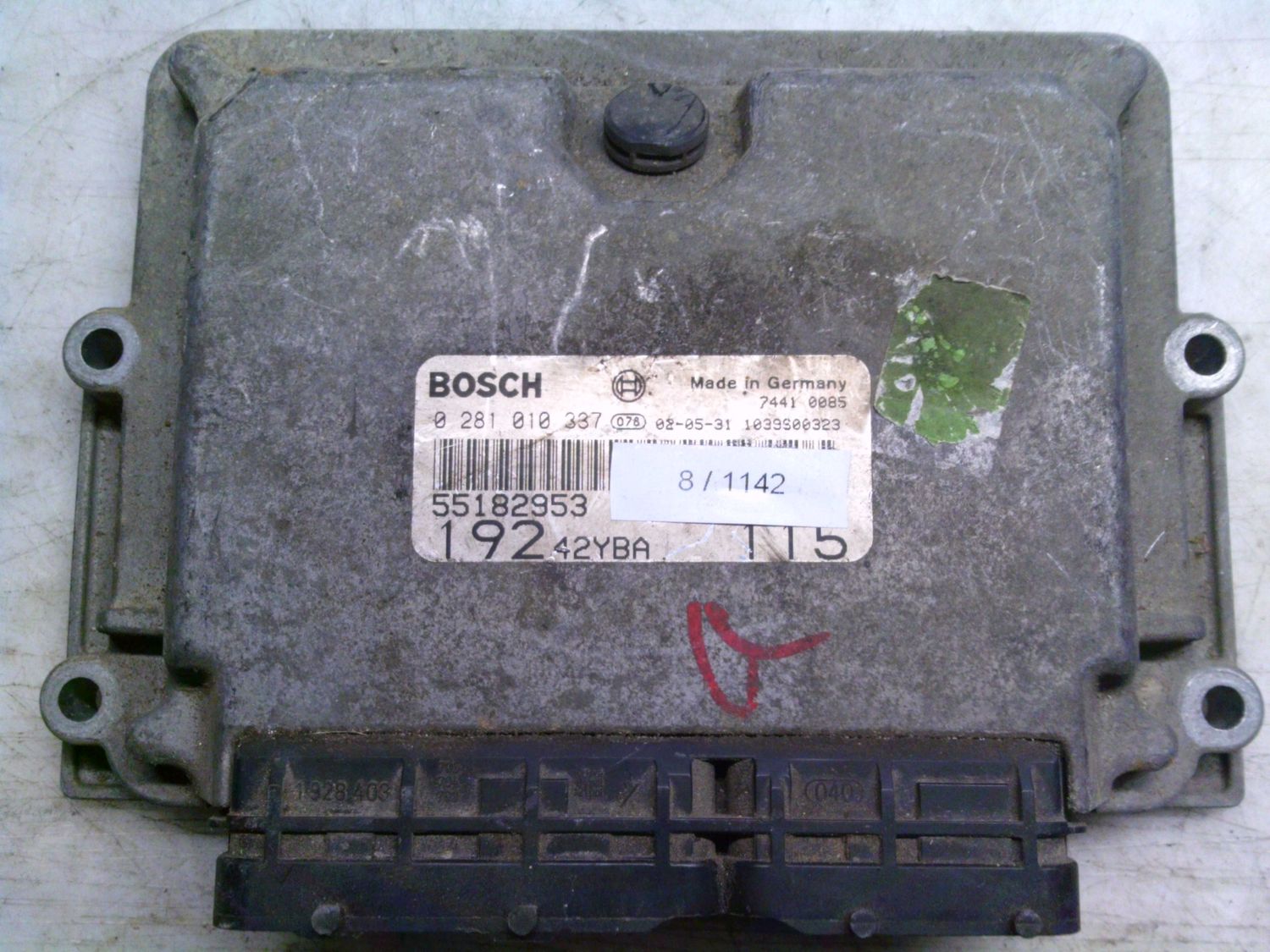 8-1142 Centralina Motore Bosch 0 281 010 337 0281010337 55182953 1039S00323 192 42YBA 115  Alfa Romeo / Fiat / Lancia Diesel Stilo