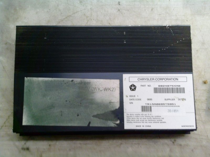 20-851 Amplificatore Audio Chrysler 68248754AB   26777Q    JEEP  GRAND CHEROKEE
