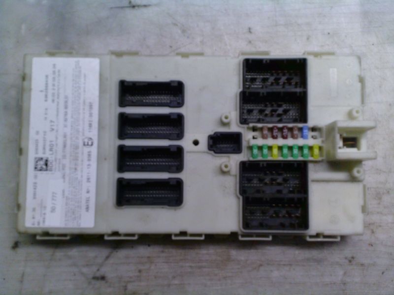 50-777 Body Computer Lear 2611-13-9385 2611139385 BDC-LR01 V17 9383423-02 6962588406 HW:  D3.2 BMW   SERIE 2