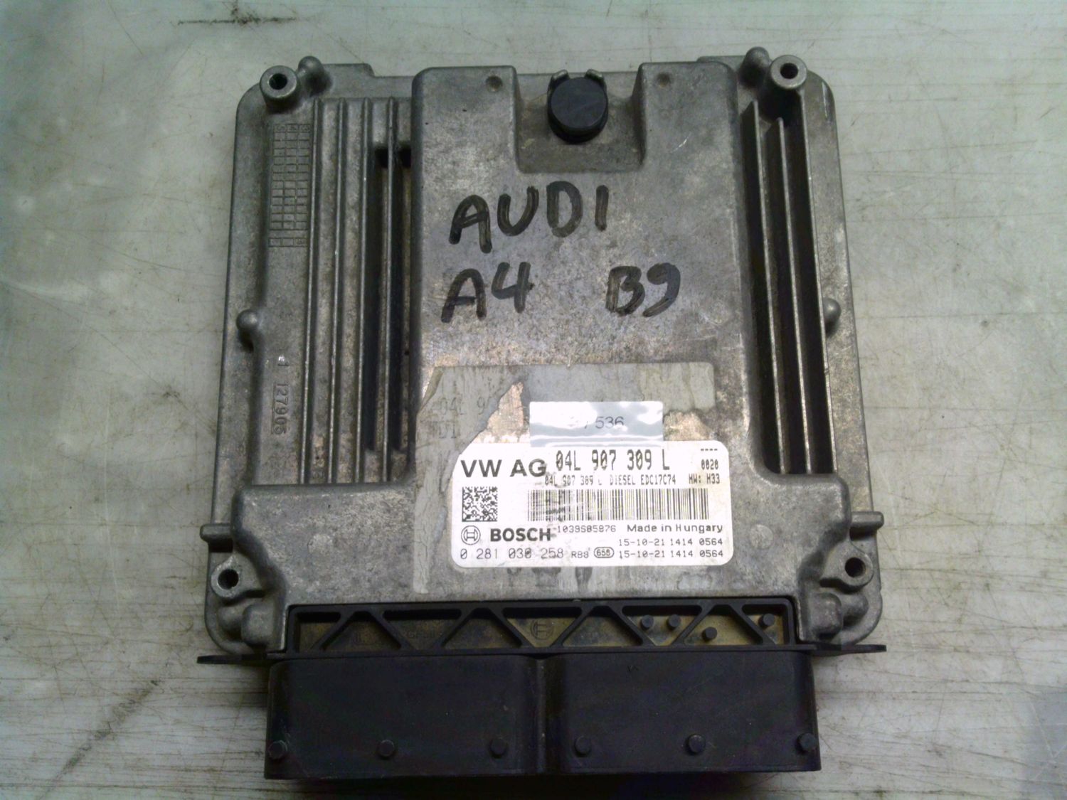 3-536 Centralina Motore Bosch 0 281 030 258 0281030258 04l 907 309 L 1039S85876 EDC17C74  AUDI Diesel Varie
