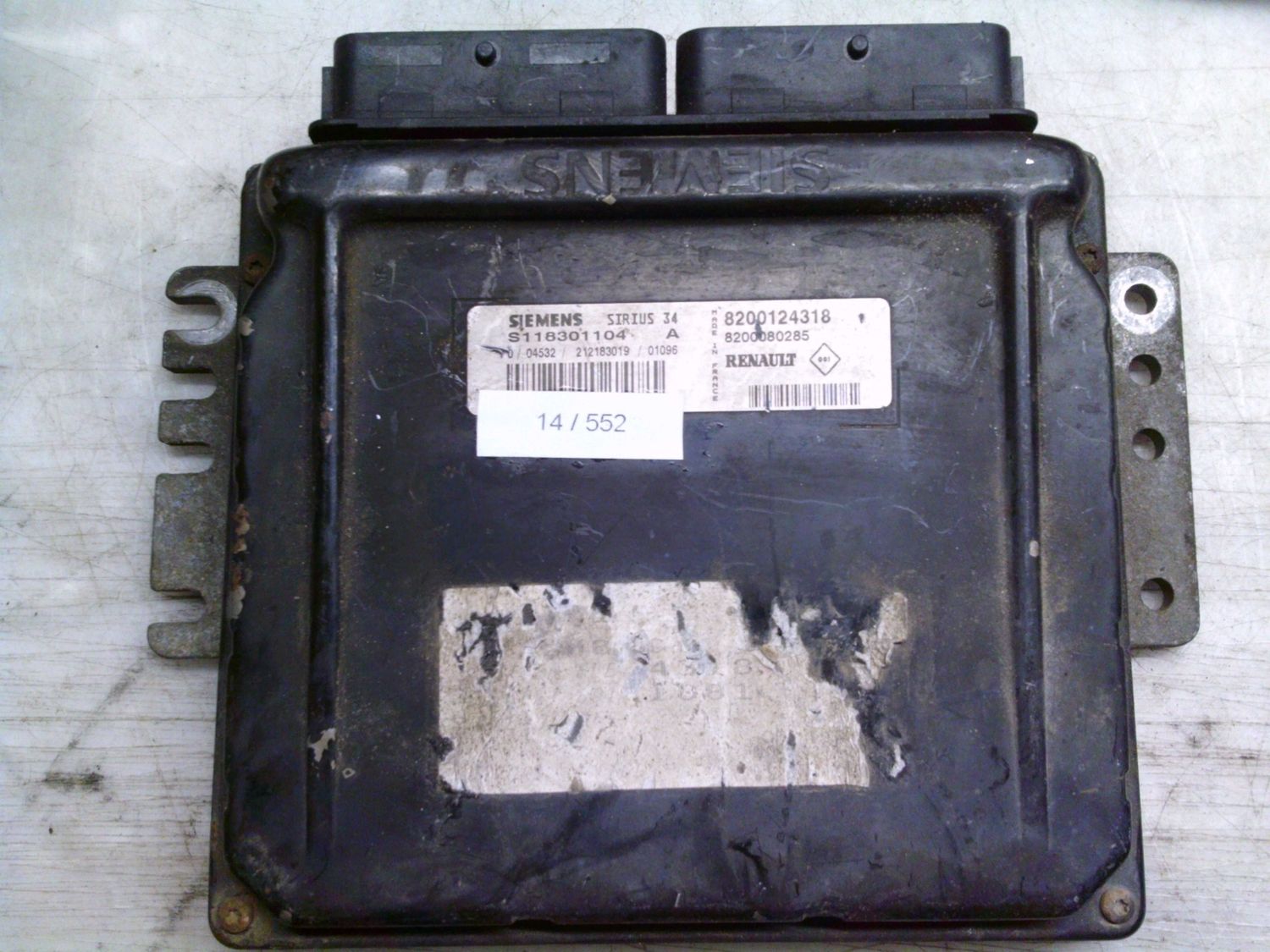 14-552 Centralina Motore Siemens S118301104 A S118301104A 8200124318 8200080285 SIRIUS 34  RENAULT Benzina Clio
