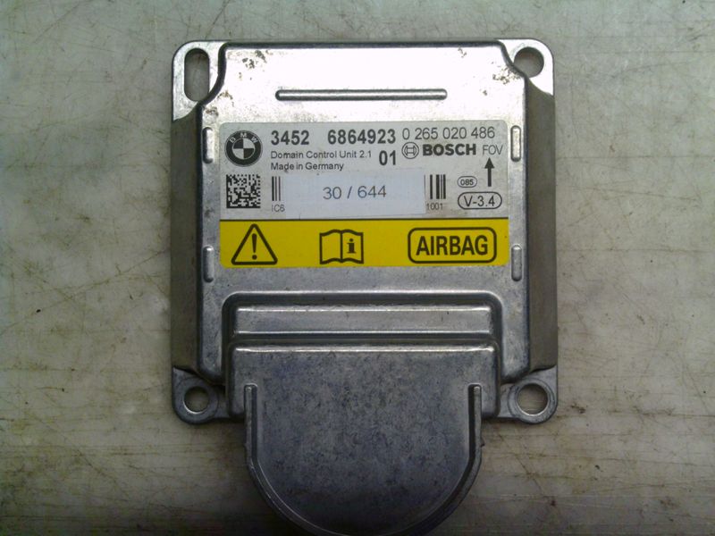 30-644 Centralina Airbag Bosch 0 265 020 486 0265020486 3452 6864923 01    BMW  Serie 5
