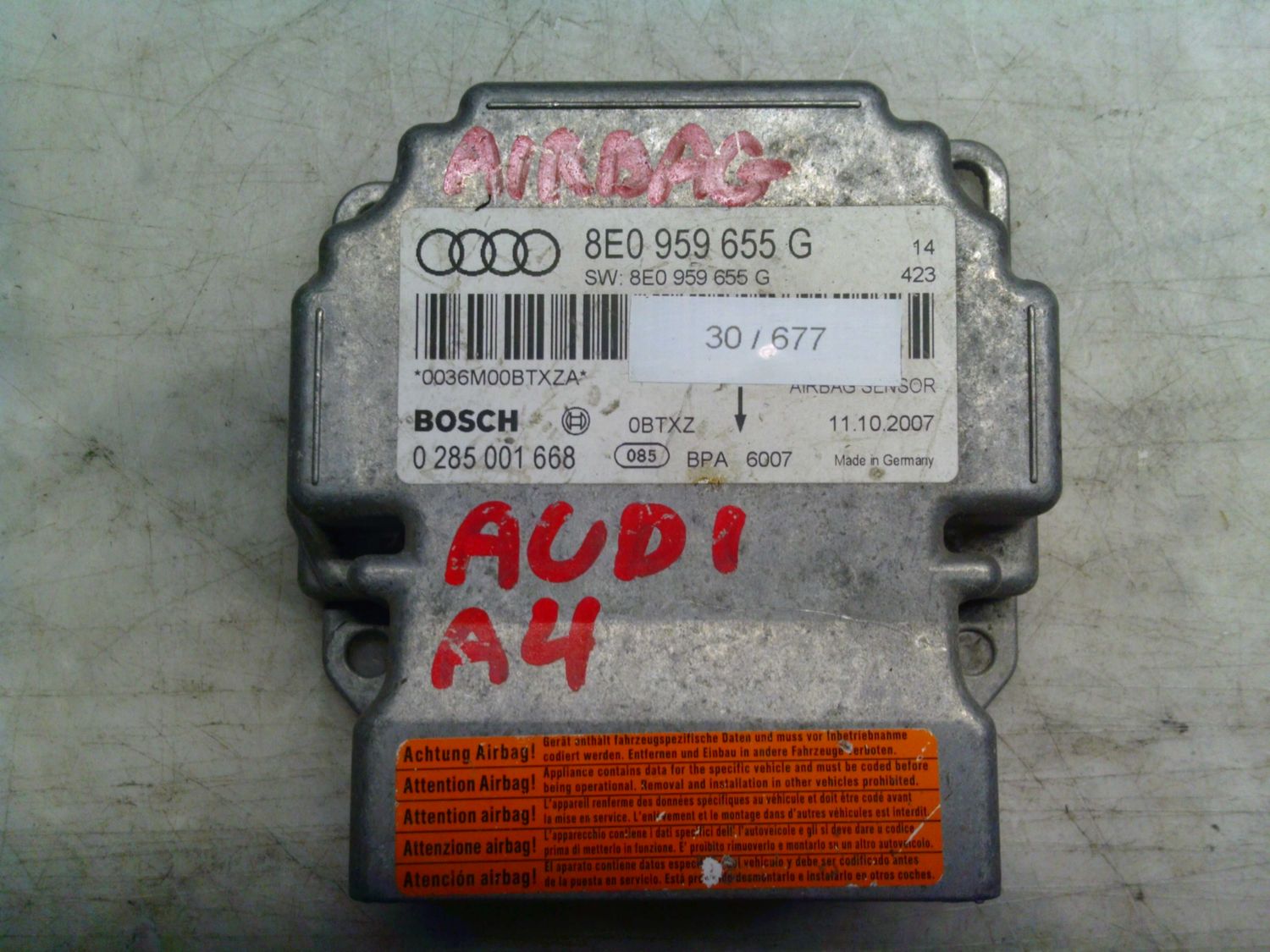 30-677 Centralina Airbag Bosch 0 285 001 668 0285001668 8E0 959 655 G     AUDI  A 4