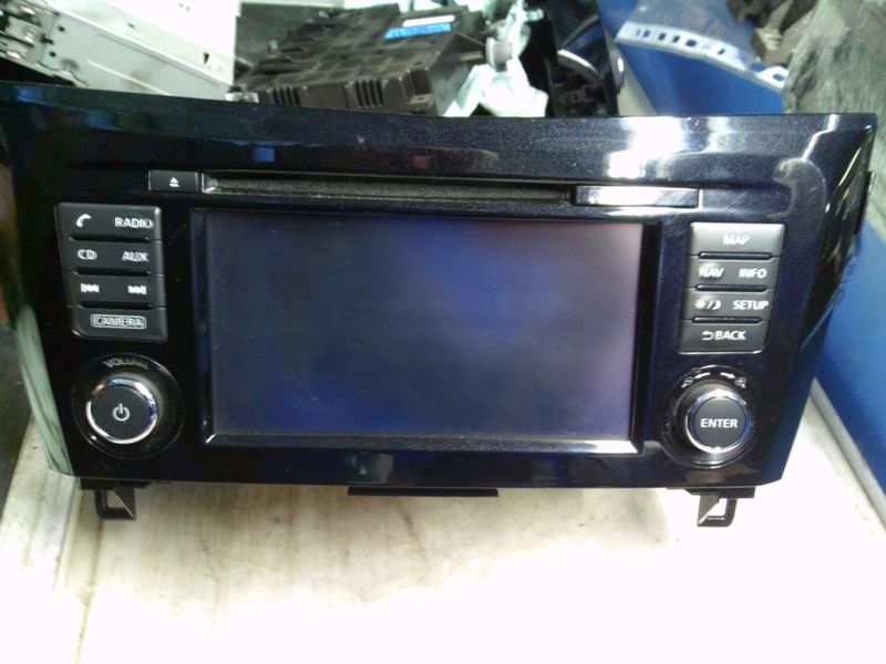 20-865 Navigatore Bosch 7 513 750 255 7513750255 25915HV01A    NISSAN  QASHQAI