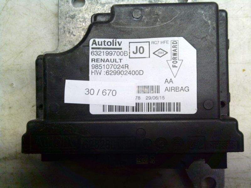 30-670 Centralina Airbag Autoliv 632199700B   985107024R HW  629902400D    RENAULT  Kadjar