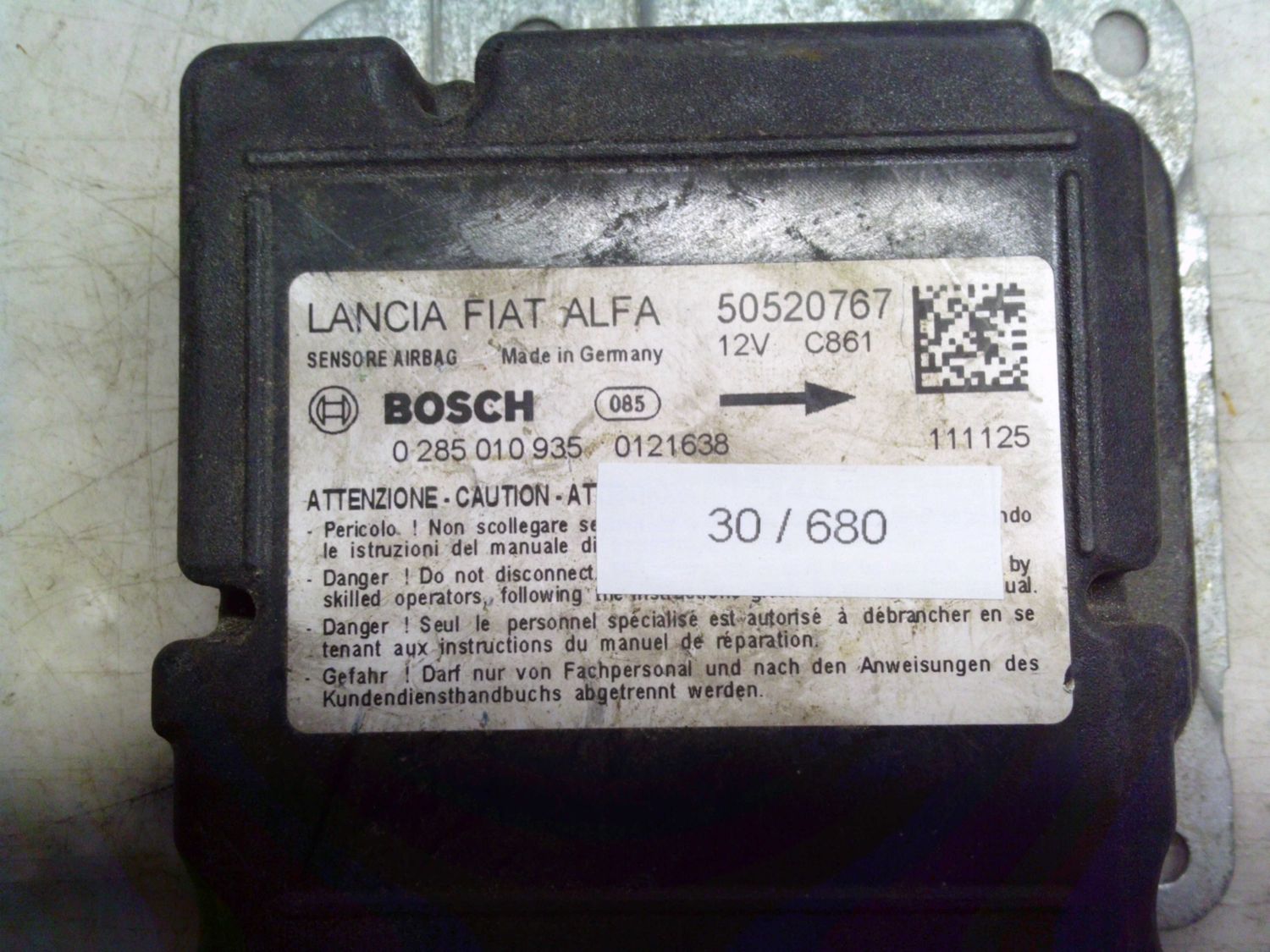 30-680 Centralina Airbag Bosch 0 285 010 935 0285010935 50520767    ALFA ROMEO  Giulietta