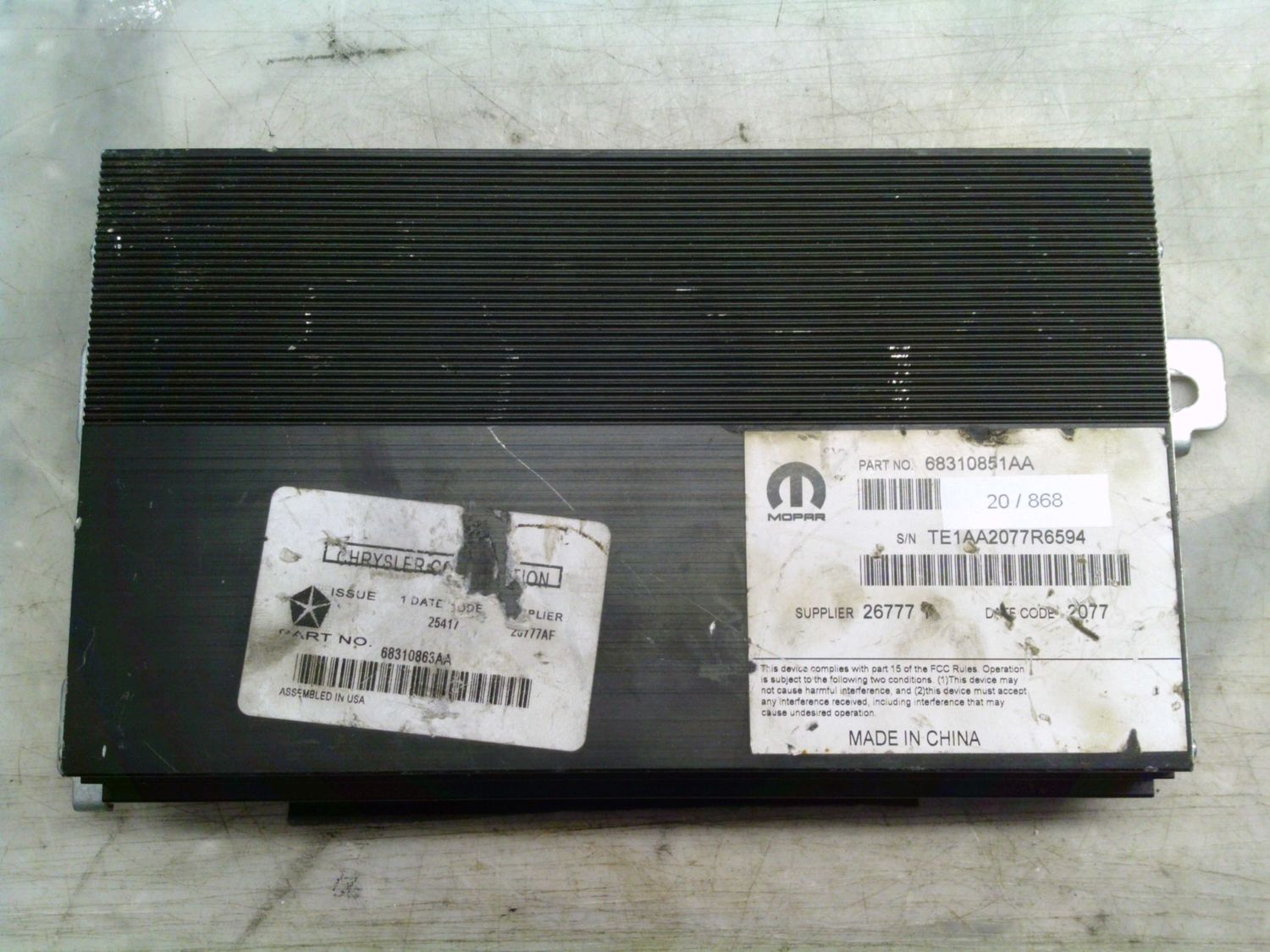 20-868 Amplificatore Audio Chrysler 68310851AA   26777Y    JEEP  GRAND CHEROKEE