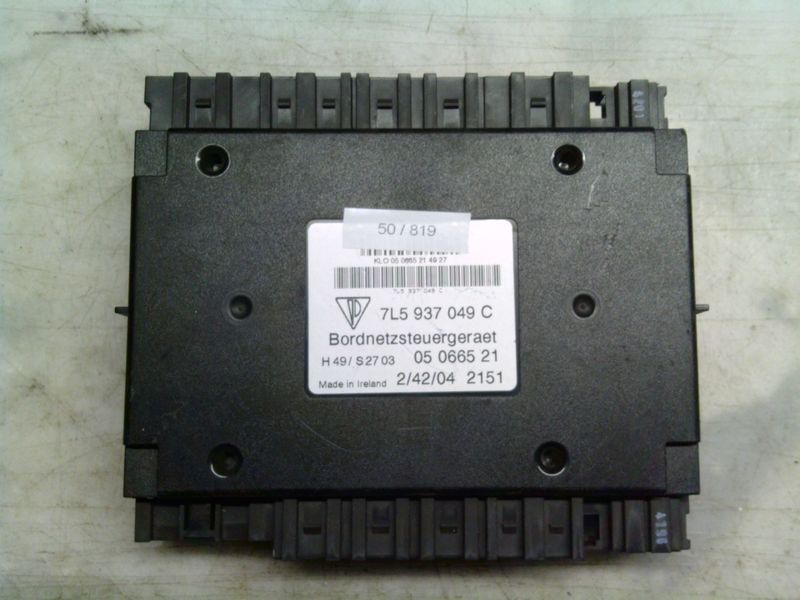50-819 Body Computer Porsche 7L5 937 049 C 7L5937049C HW: 49 SW: 27 03   PORSCHE Benzina CAYENNE