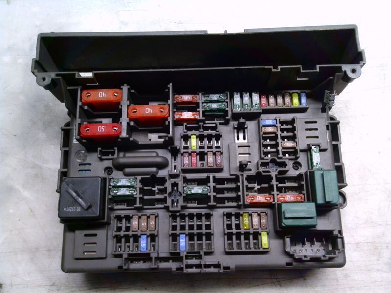 60-438 Scatola Fusibili Bmw 9119446         BMW  Serie X