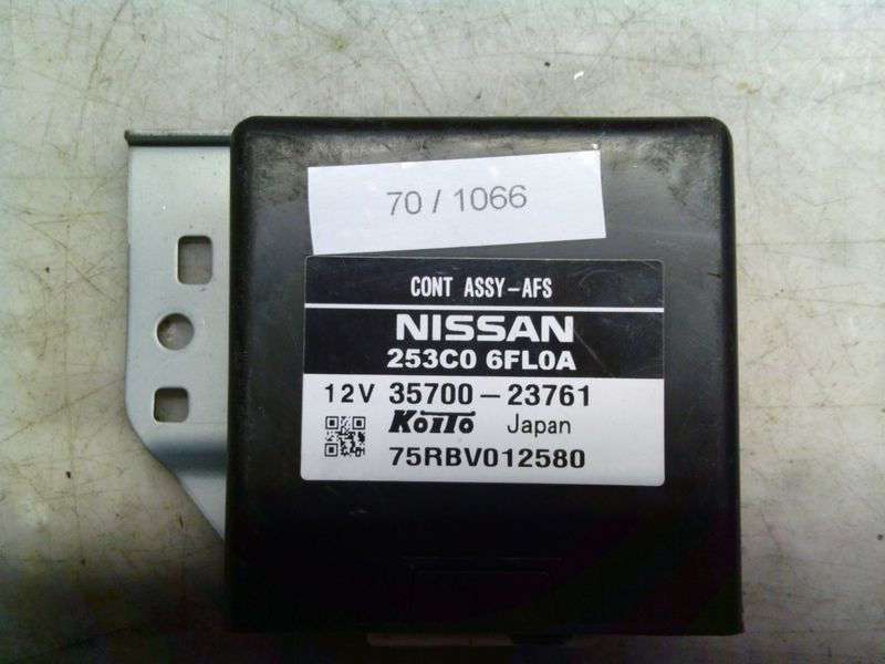 70-1066 Centralina Fari Koito 253C0 6FL0A 253C06FL0A 35700-23761    NISSAN  X-TRAIL