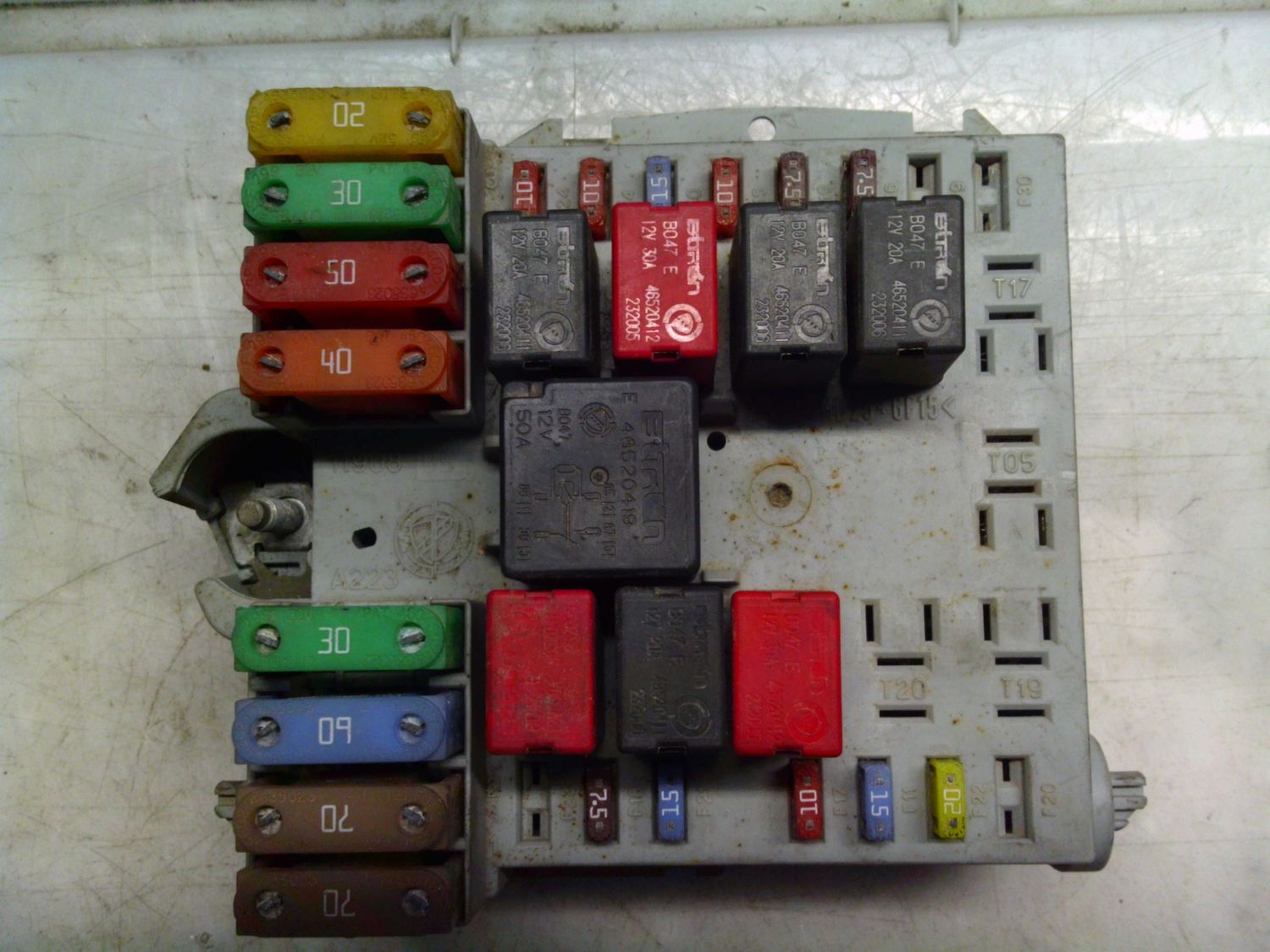 60-446 Scatola Fusibili Magneti Marelli 51774935   57657    LANCIA Diesel Ypsilon