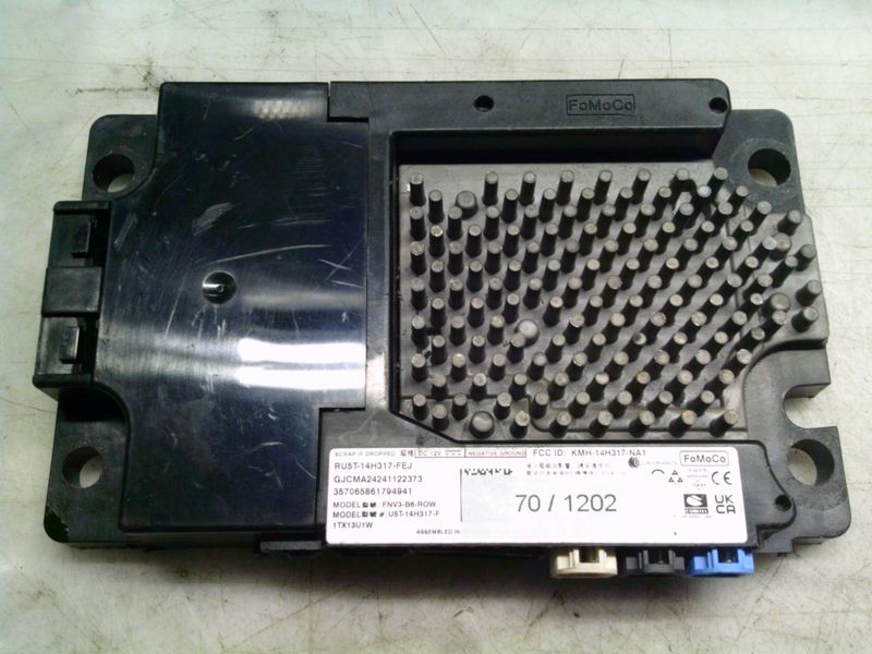70-1202 Centralina Controllo Telematico Fomoco RU5T-14H317-FEJ RU5T14H317FEJ KMH-14H317-NA1 FNV3-B6-ROW UST-14H317-F  FORD  PUMA