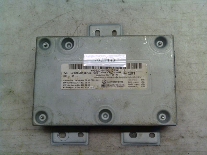 70-1143 Modulo Interfaccia Multimediale Harman LU STEUERGERAET UGS LUSTEUERGERAETUGS A 204 900 03 00    MERCEDES  Varie