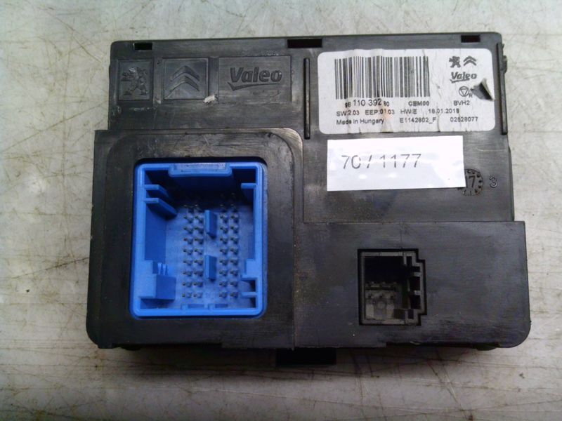 70-1177 Centralina Clima Valeo 98 110 392 80 9811039280 CEM00  BVH2 SW 02.03 HW E  CITROEN / PEUGEOT  Varie