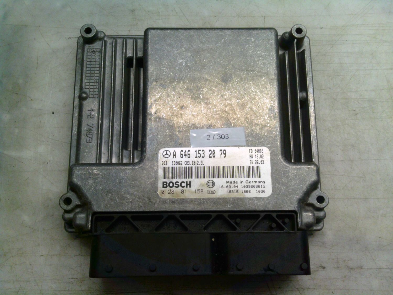 2-303 Centralina Motore Bosch 0 281 011 158 0281011158 A 646 153 20 79 1039S03615 CR3.13  MERCEDES Diesel Classe E