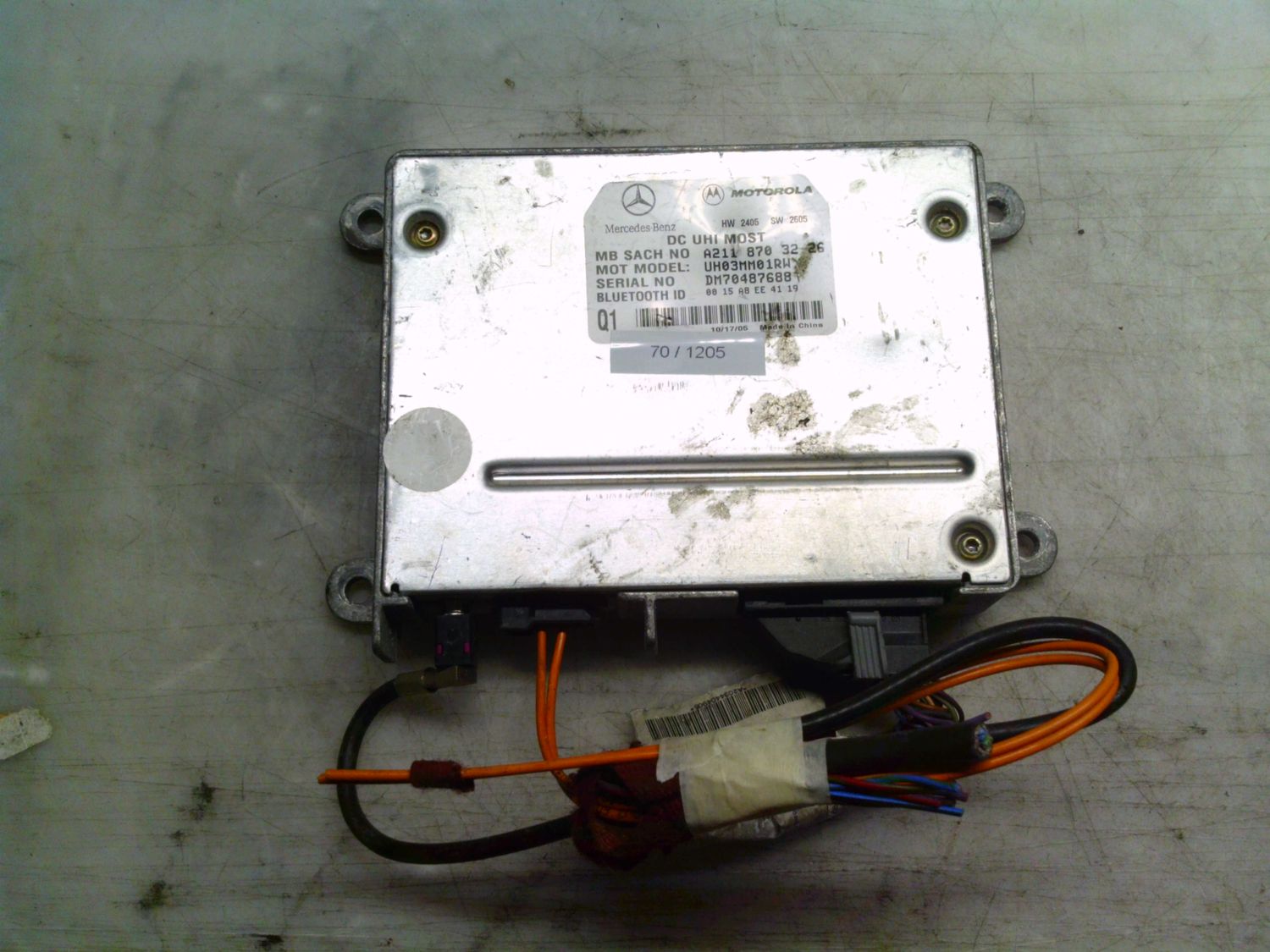 70-1205 Centralina Bluetooth Motorola A211 870 32 26 A2118703226 UH03MM01RW HW: ME2_08 Q1  Mercedes  Ml