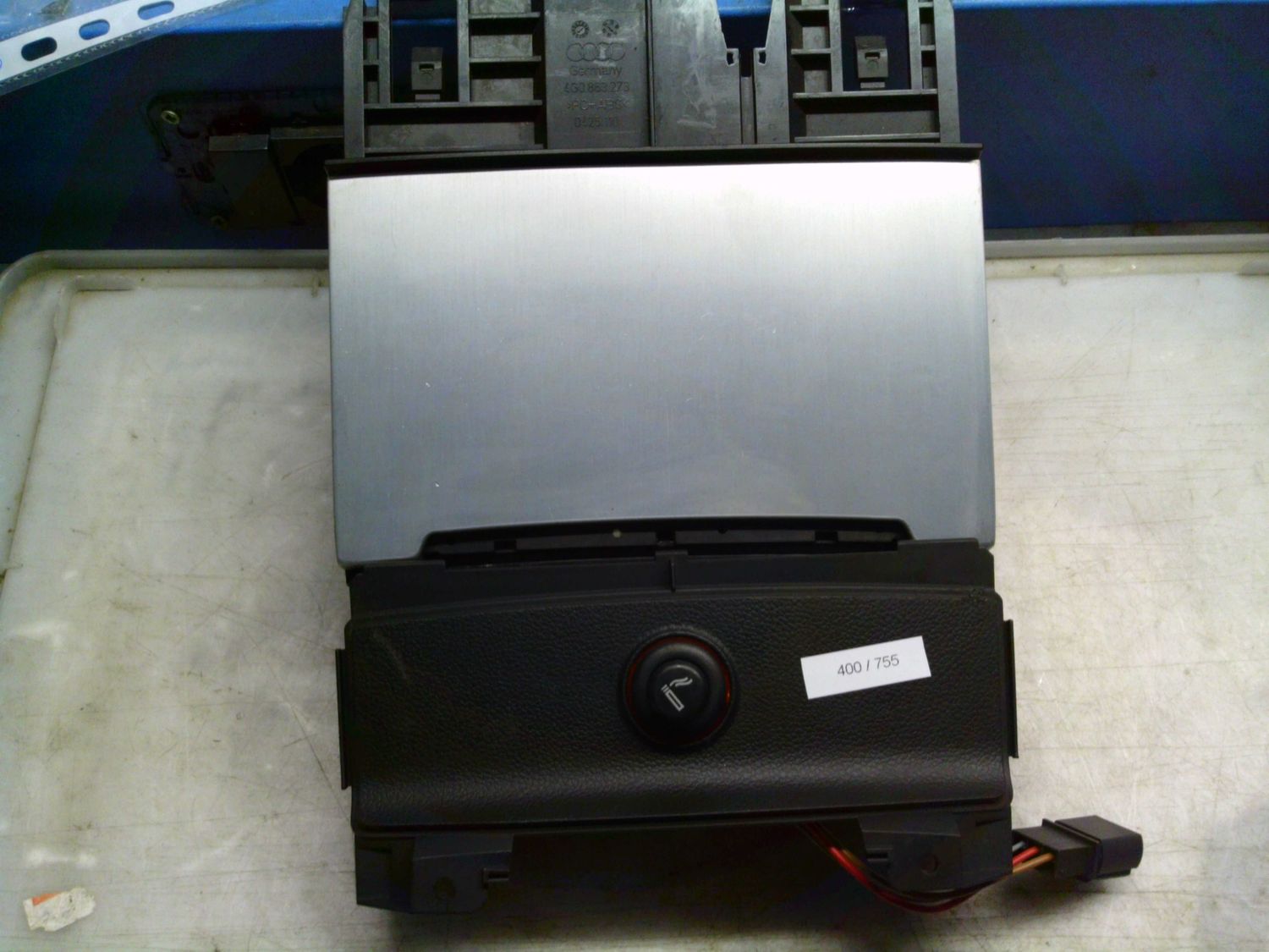 400-755 Posacenere Audi 4G0863273   KIT COMPLETO ANTERIORE E POSTERIORE   Audi  A 7