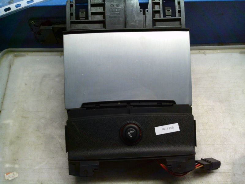 400-755 Posacenere Audi 4G0863273   KIT COMPLETO ANTERIORE E POSTERIORE   Audi  A 7
